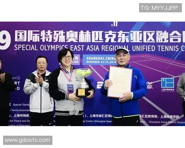 重庆网球队技术分析与训练方法探讨助力青少年网球发展