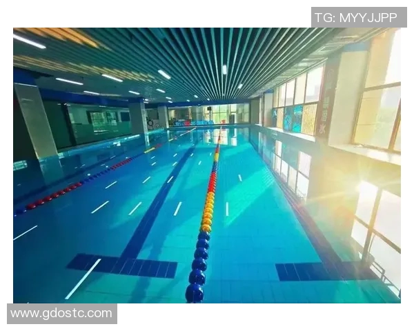 游泳健身：打造健康体魄的全身运动与减脂塑形最佳选择